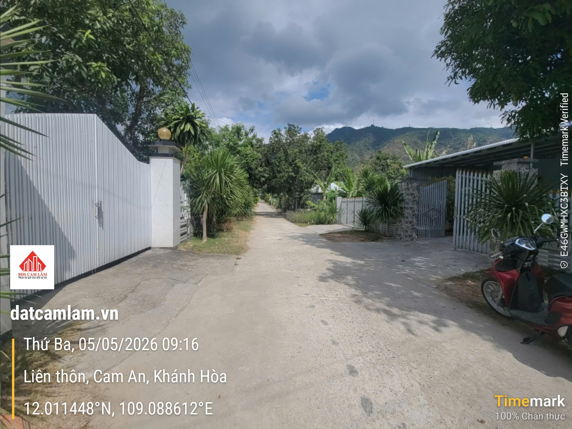 BÁN ĐẤT XÃ CAM AN đường bê tông 5 mét giá chỉ hơn 2.3 triệu/m².  Gọi ngay 0969876162